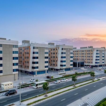 Vogo Grand Hotel Formerly Best Western Plus Hotel Dubai Academic City Exterior foto
